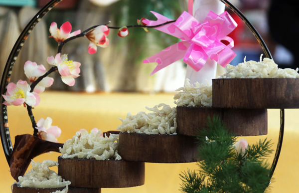 “一會(huì)一節(jié)”民族特色美食節(jié)開幕啦！一大波美食向您襲來(lái),約嗎?