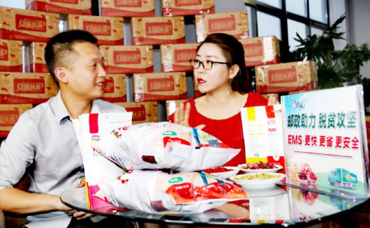 直播帶貨助力脫貧攻堅(jiān) 白銀市首個農(nóng)產(chǎn)品直播聯(lián)盟基地在靖遠(yuǎn)成立