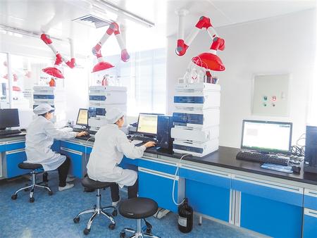 【抓“六穩(wěn)” 促“六?！薄繙p輕企業(yè)負擔 幫助渡過難關