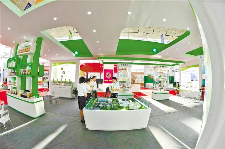 云展示、云推介、云洽談、云簽約 打造永不落幕的網(wǎng)上藥博會