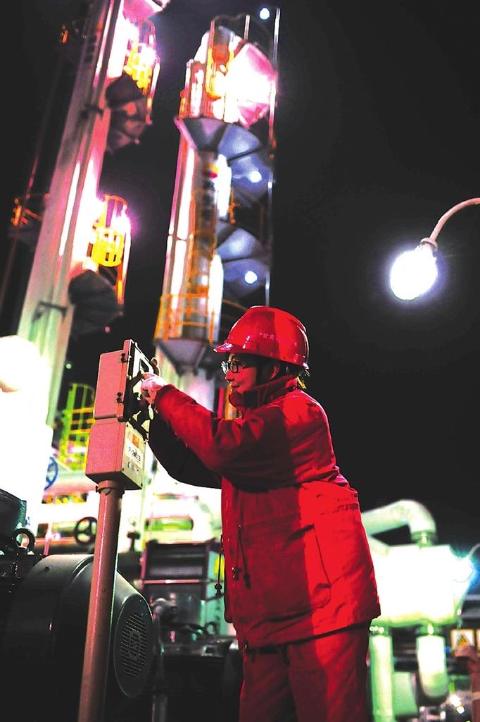 蘭州熱電公司提前開閘送熱鍋爐、管網(wǎng)運(yùn)行狀況良好