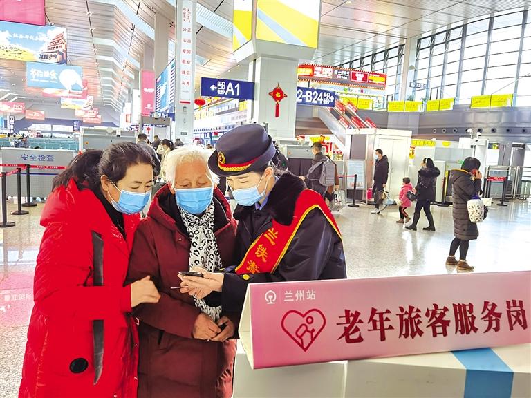 蘭州鐵路局加開臨客16對(duì)