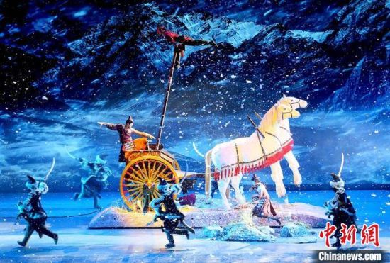 圖為《天下雄關(guān)》演出劇照。　高展 攝